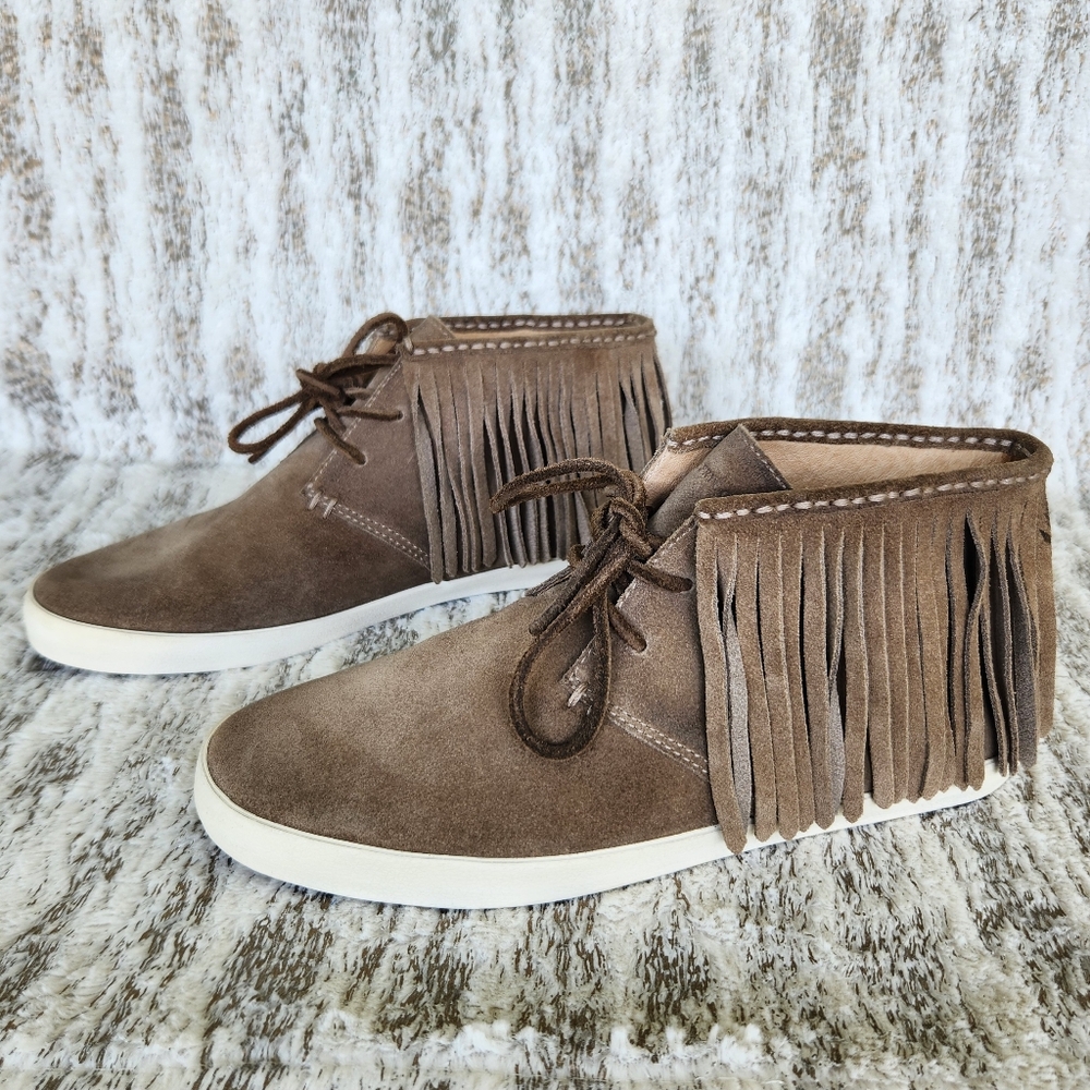 Frye "Dylan" Suede Fringed Moccasin Sneakers Taupe Tan Western | Women's Size 9 - Picture 2 of 12